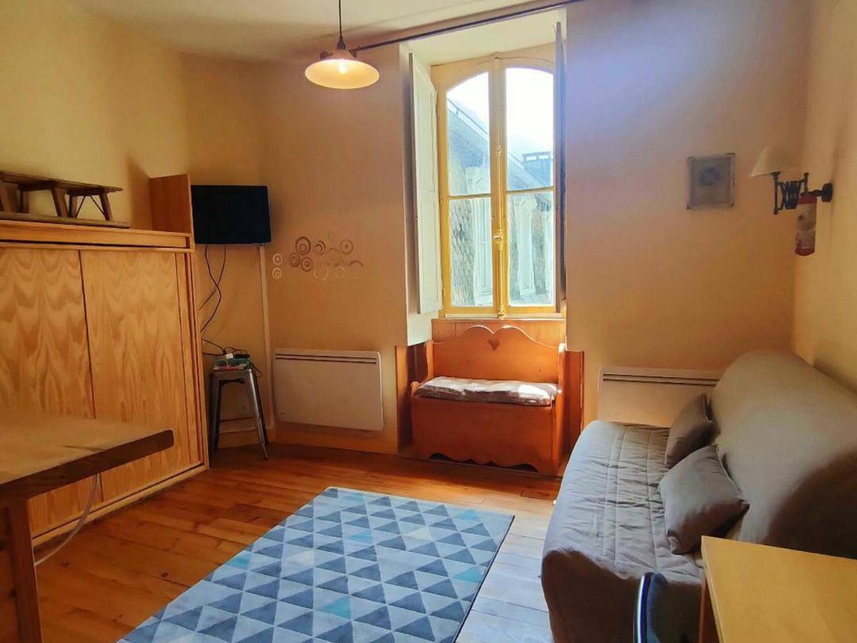 Studio Proche Centre Pour 2/4 Personnes, Cuisine Equipee, Pres Thermes Et Telecabines - Fr-1-234-281 Cauterets Buitenkant foto